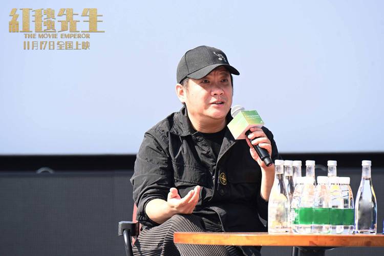 事实证明，“新片血亏2亿”的宁浩，早已走上了“另一条大道”！