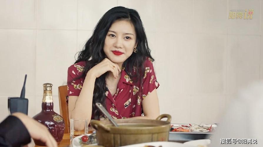 《猎冰》6位女主演生活照曝光，和剧中形象差距有点大！